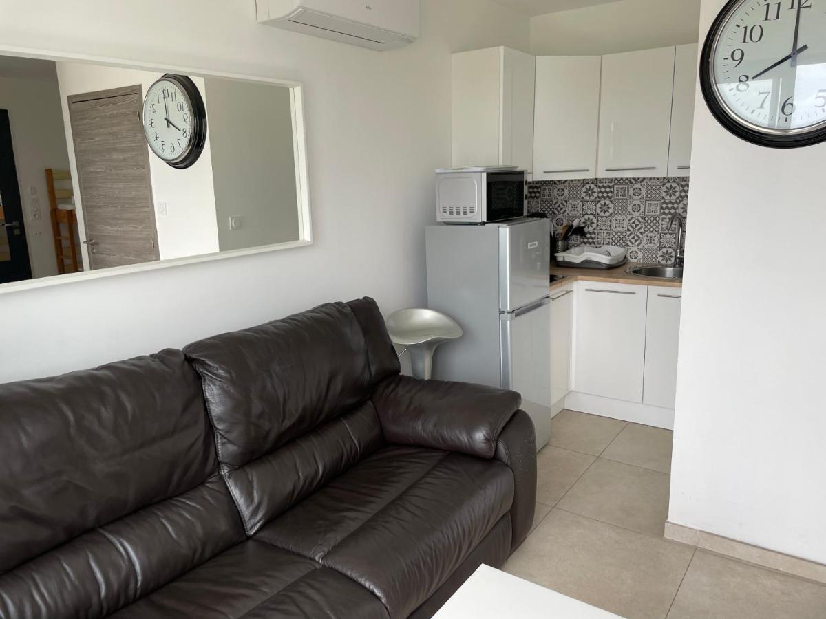 Appartement Avec Spa-Avril A Sept-Camargue 4 Personnes Saint-Laurent-d'Aigouze Exterior photo